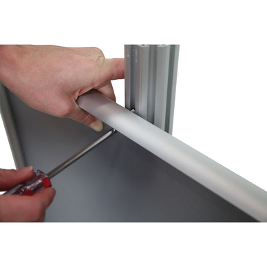 Trappa™ Post Sign Stand