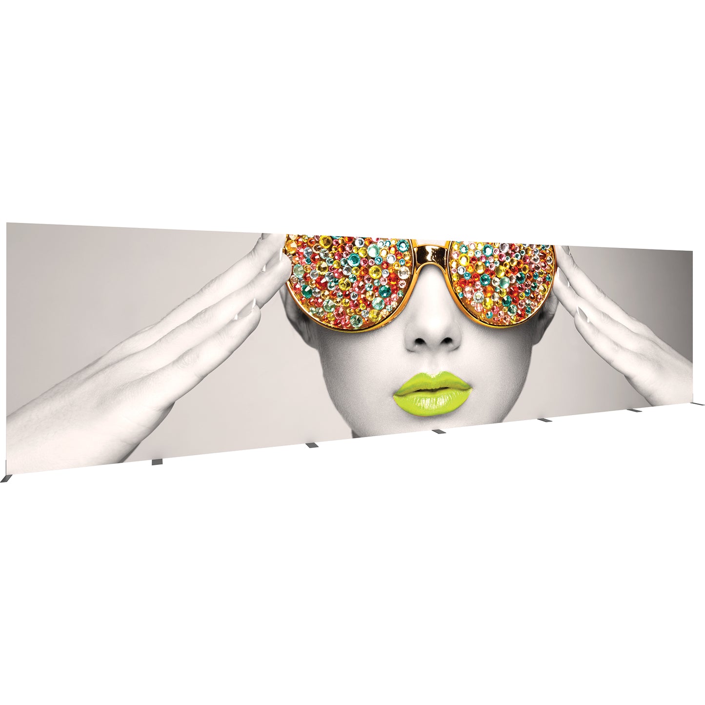 Vector Frame™ Display Wall · 30′ × 8′